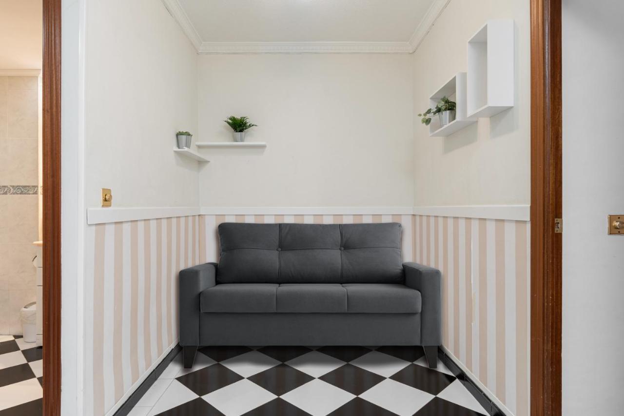 Apartmán Blonzu Guinea Benalmádena Exteriér fotografie