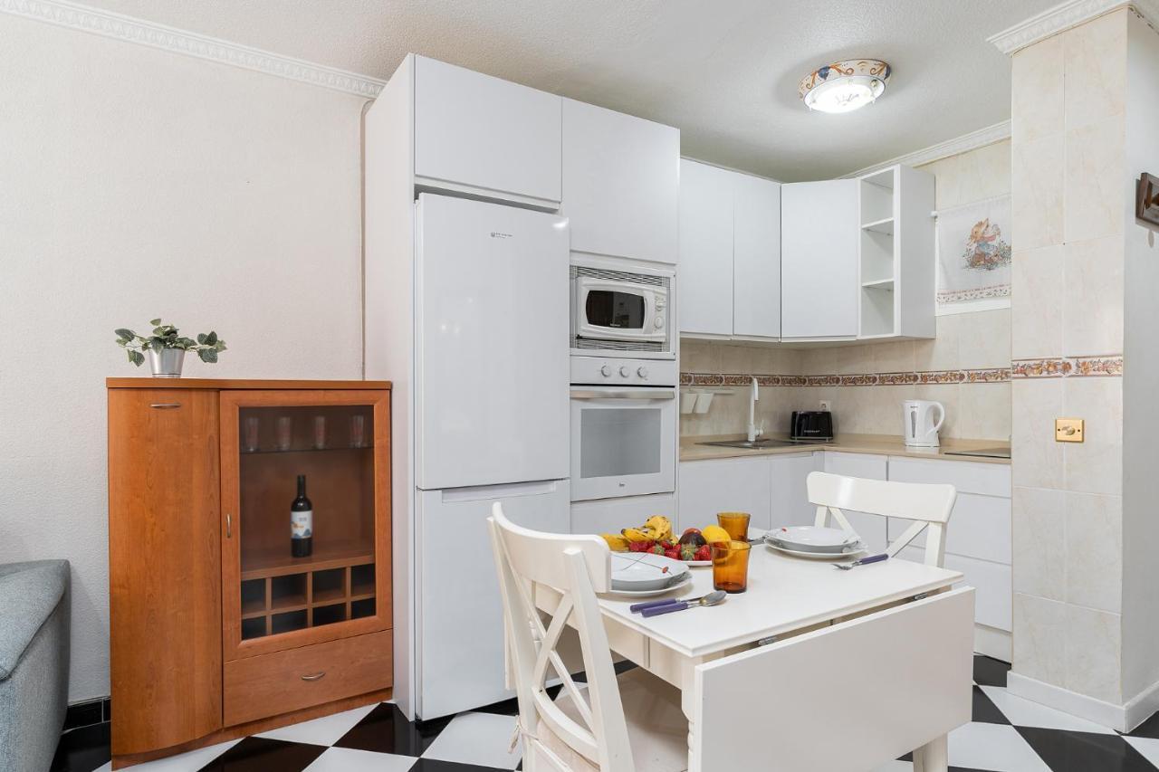 Apartmán Blonzu Guinea Benalmádena Exteriér fotografie